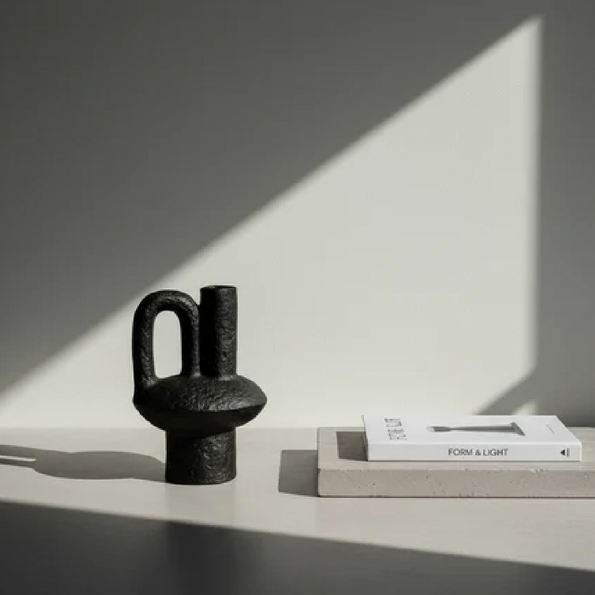 Jarrón Vesubio Black